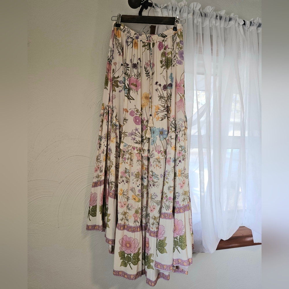 Spell &‎ the Gypsy collective size s Maxi Skirt floral wild bloom cream